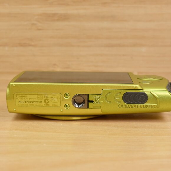 Canon PowerShot ELPH 310 HS Digital Camera / 12 MP / Green - Picture 7 of 8